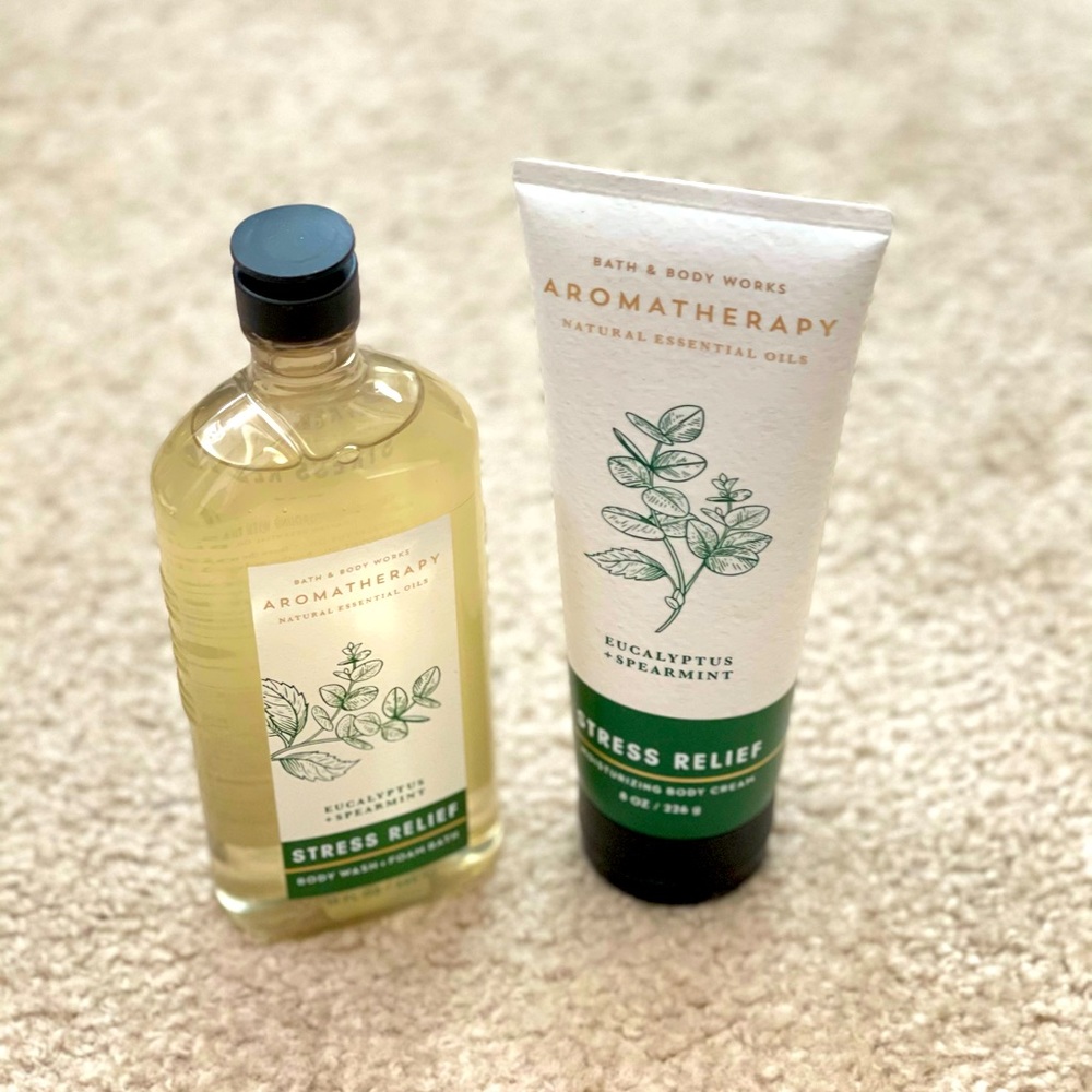 BATH & BODY WKS aromatherapy stress relief bundle